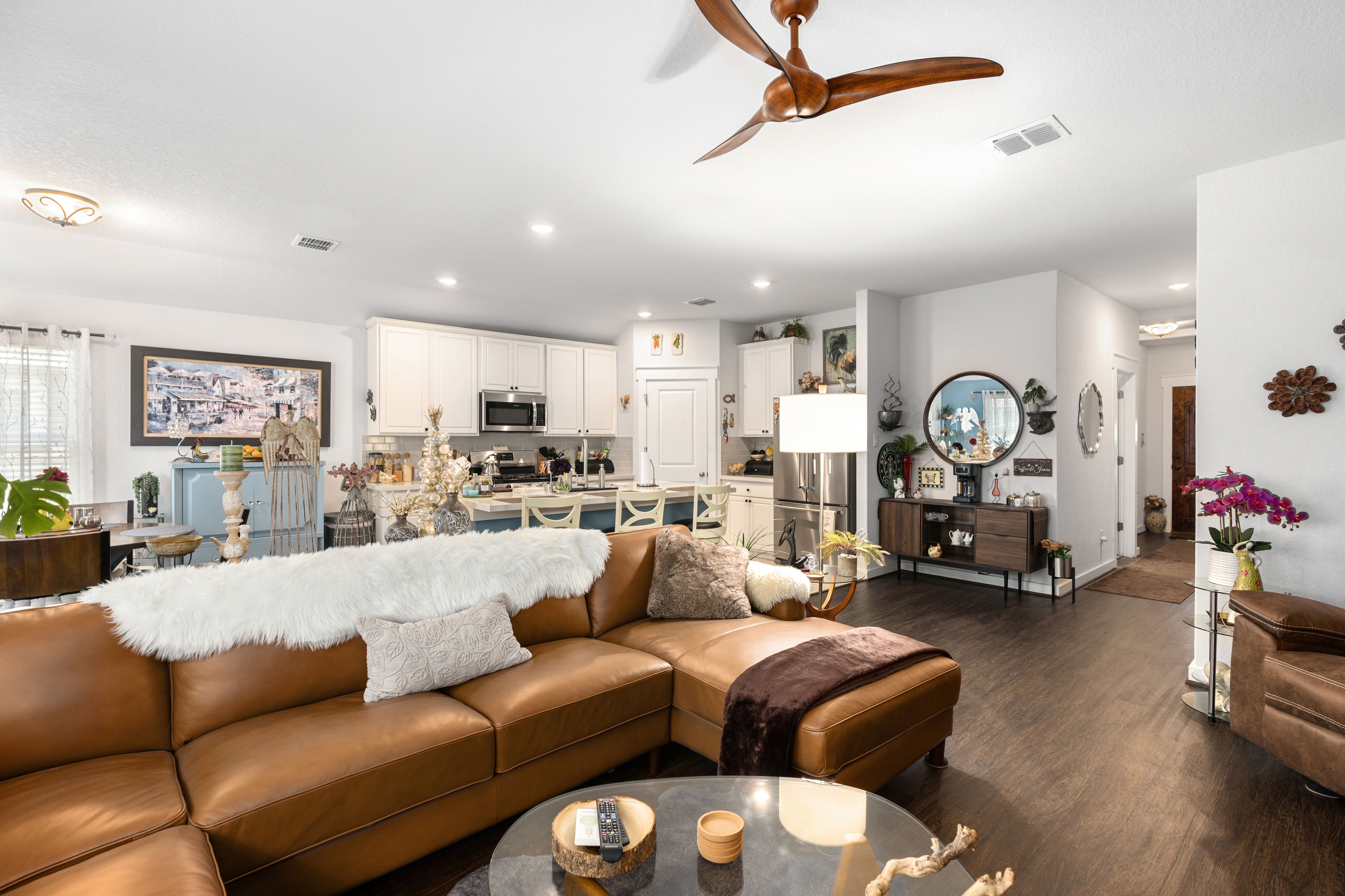  Beautiful maintained Home minutes from I-10 & 1604 - 物件實景