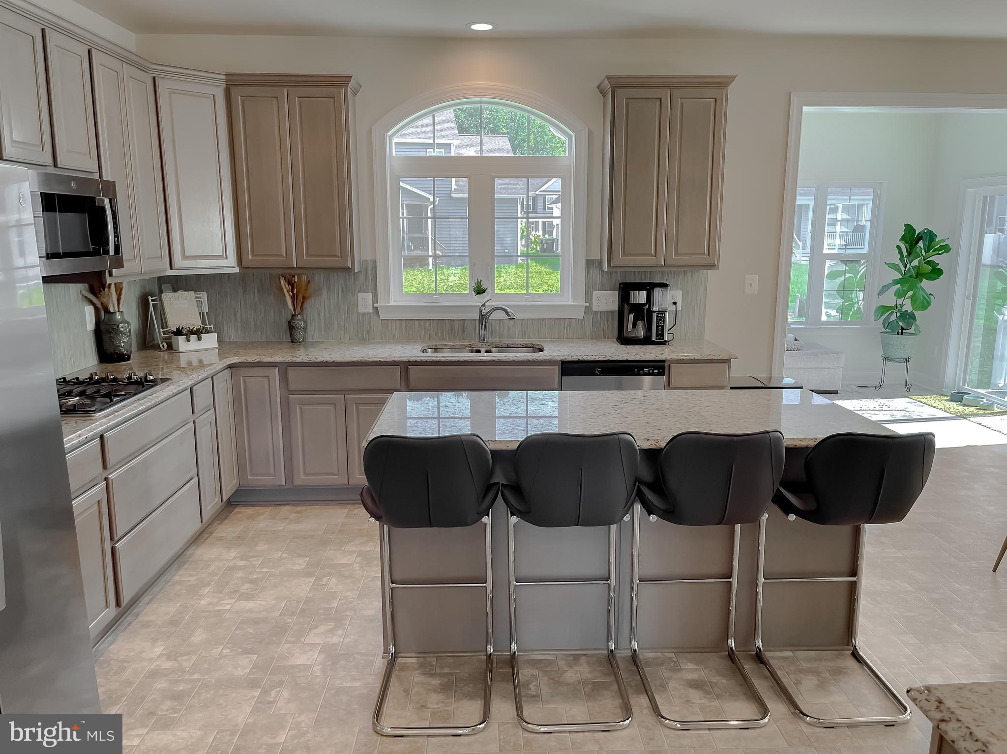 Leonardtown, Maryland, 20650, United States, 5 Bedrooms Bedrooms, ,4 BathroomsBathrooms,Residential,For Sale,1921303