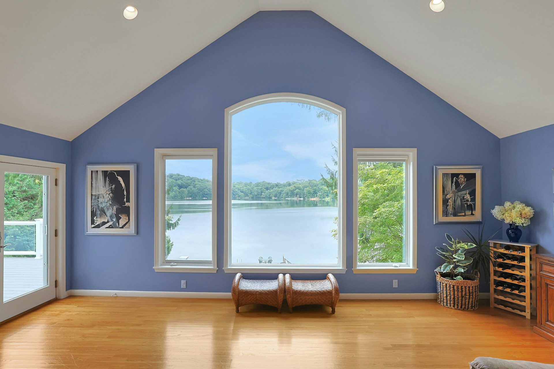  Stunning Lake Kirk Views - 物件實景
