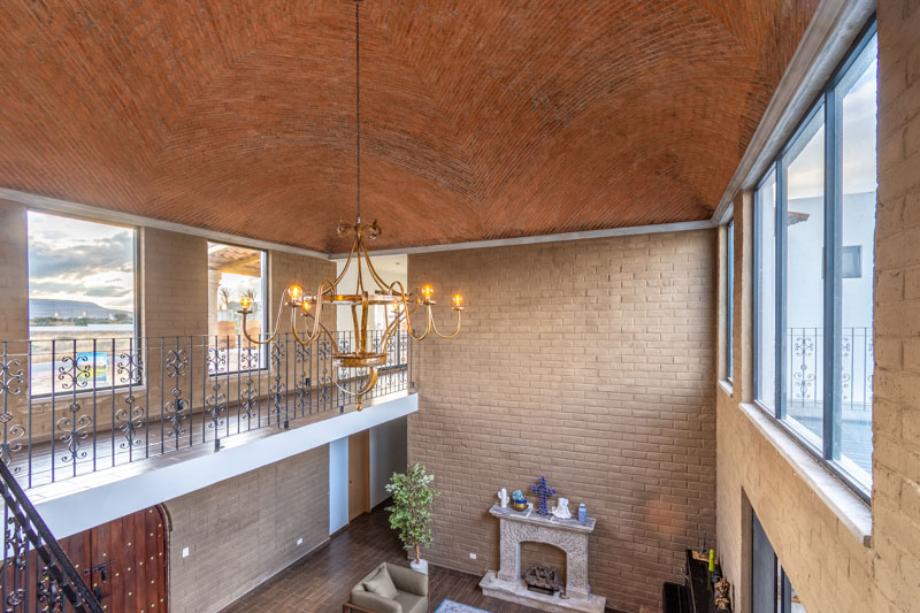 San Miguel de Allende, Guanajuato, 37749, Mexico, 5 Bedrooms Bedrooms, ,5 BathroomsBathrooms,Residential,For Sale,1684352