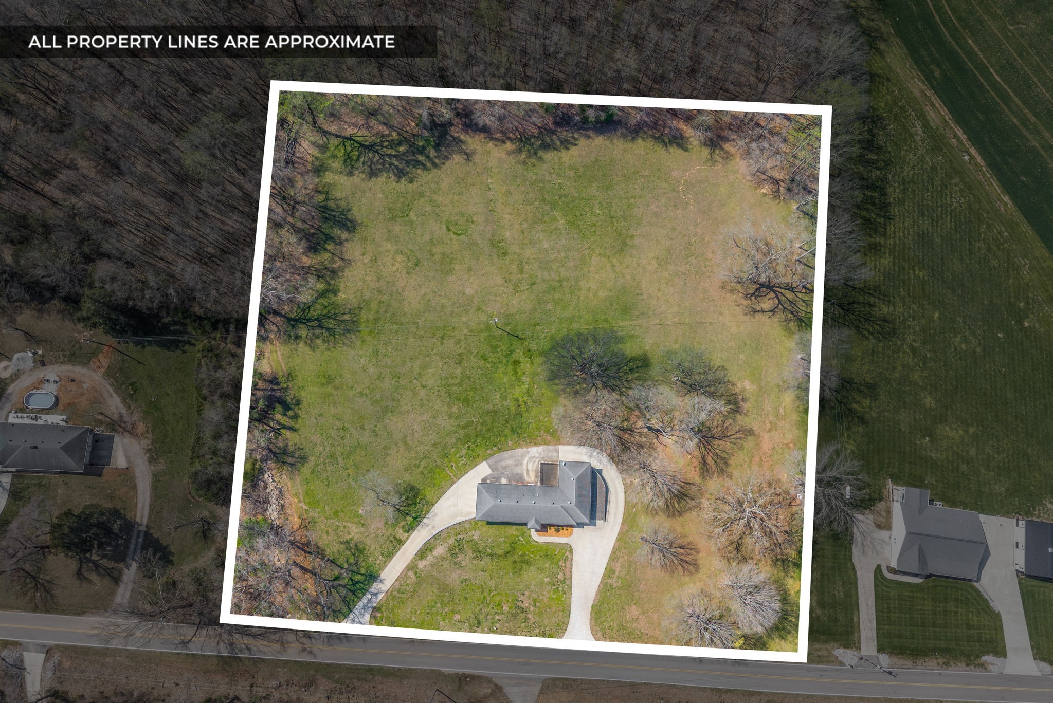 Clarksville, Tennessee, 37040, United States, 2 Bedrooms Bedrooms, ,2 BathroomsBathrooms,Residential,For Sale,2030332