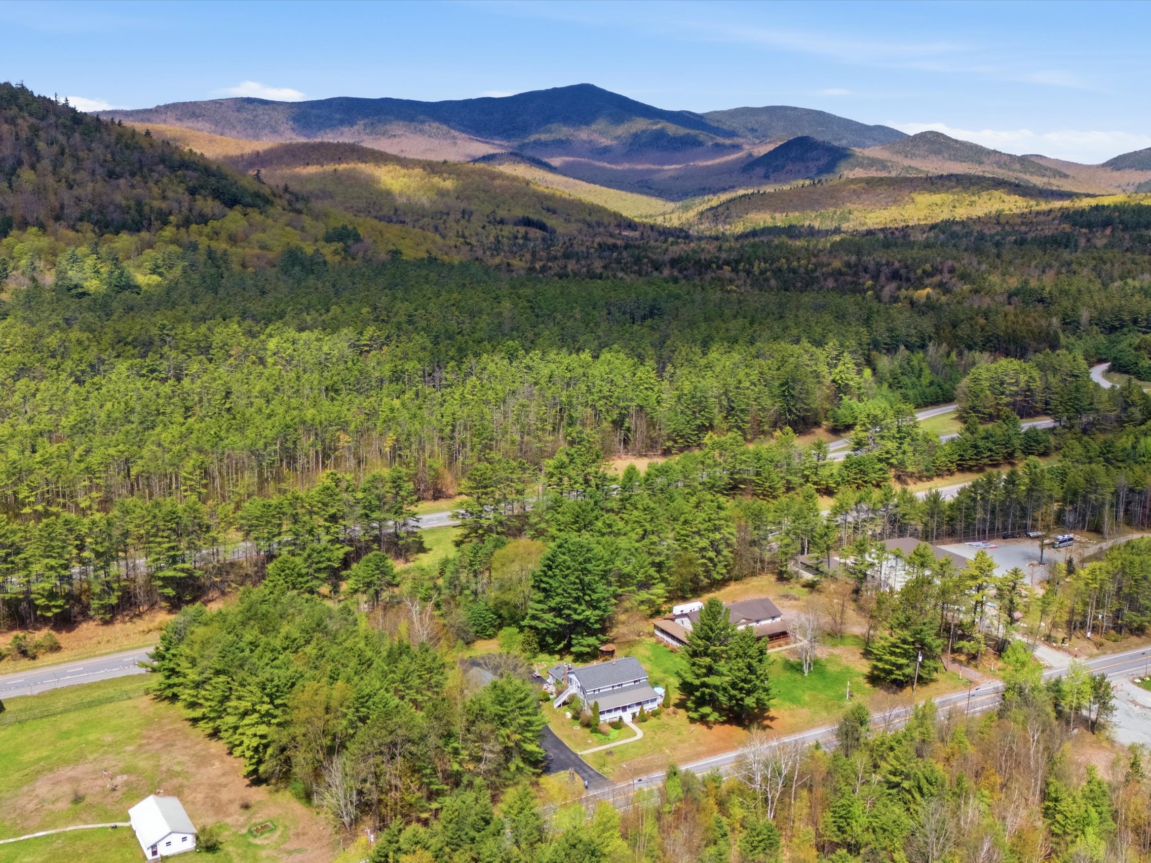  1525 U.s. 9, Schroon Lake, NY, 12870 - 物件實景