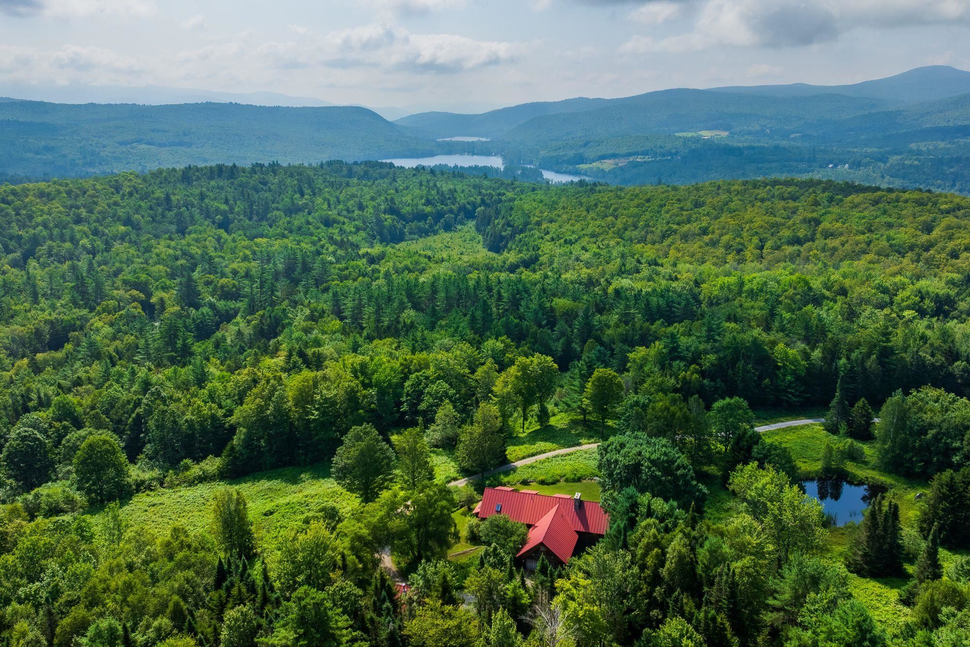 Orford, New Hampshire, 03777, United States, 3 Bedrooms Bedrooms, ,3 BathroomsBathrooms,Residential,For Sale,1908853