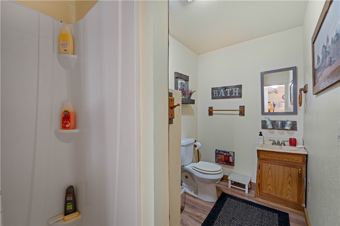 Midway, Texas, 75852, United States, 1 Bedroom Bedrooms, ,1 BathroomBathrooms,Residential,For Sale,1957289