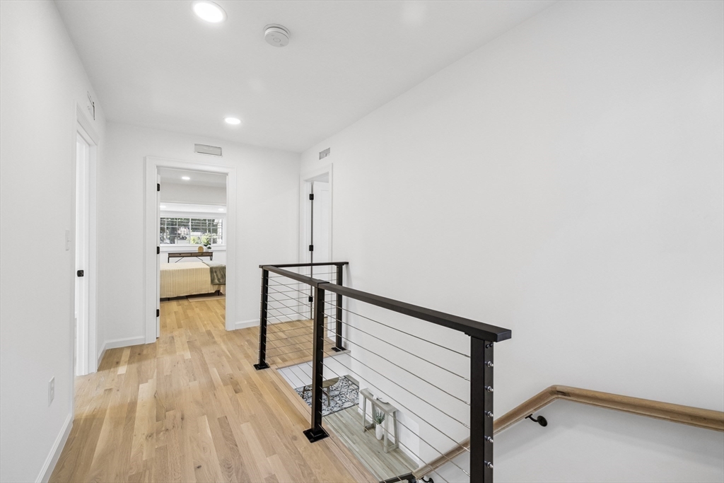 Shrewsbury, Massachusetts, 01545, United States, 3 Bedrooms Bedrooms, ,3 BathroomsBathrooms,Residential,For Sale,1907177