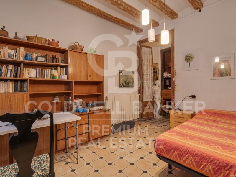 Barcelona, Catalonia, ES, 6 Bedrooms Bedrooms, ,1 BathroomBathrooms,Residential,For Sale,1487718