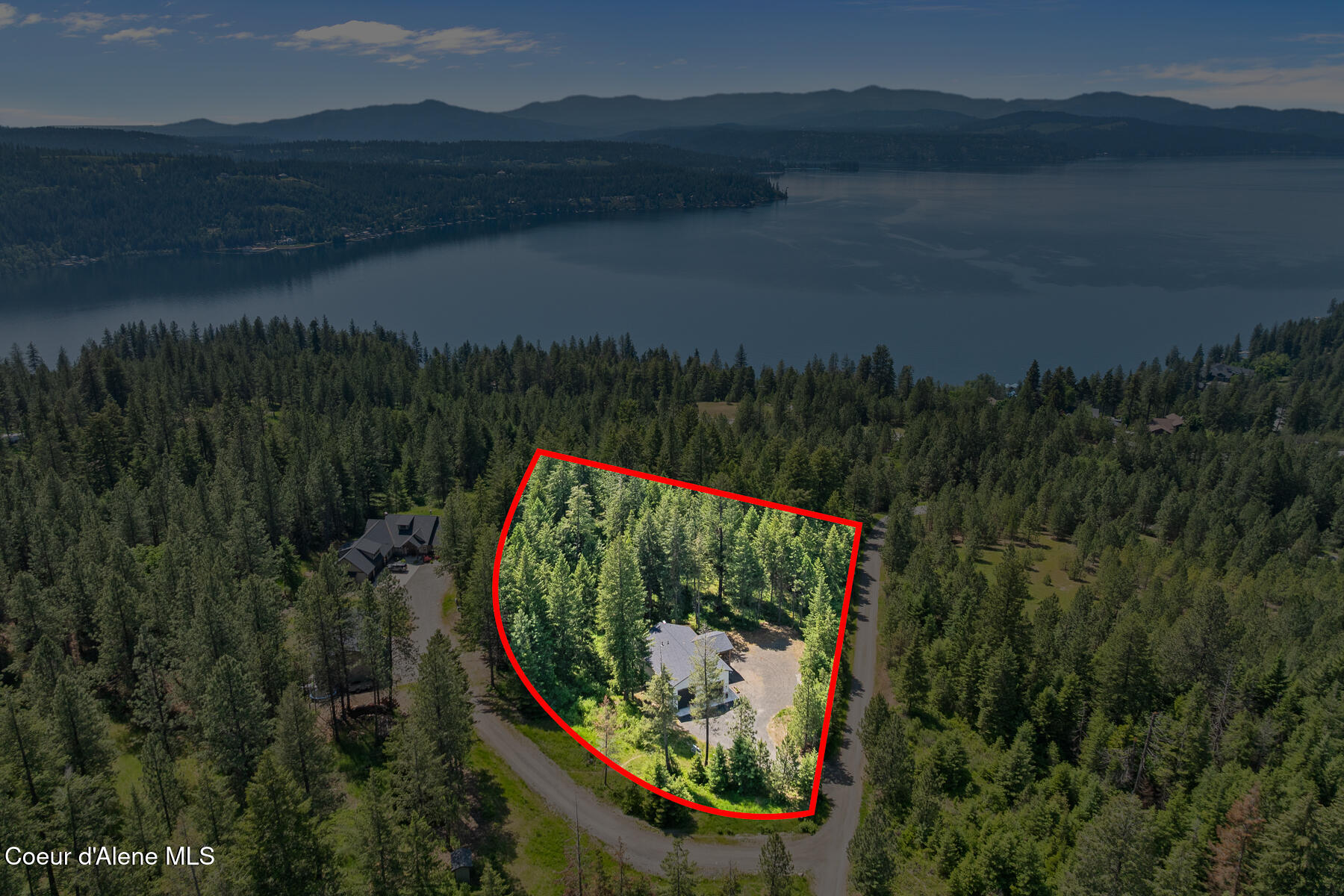 Coeur d'Alene, Idaho, 83814, United States, 3 Bedrooms Bedrooms, ,2 BathroomsBathrooms,Residential,For Sale,2049442