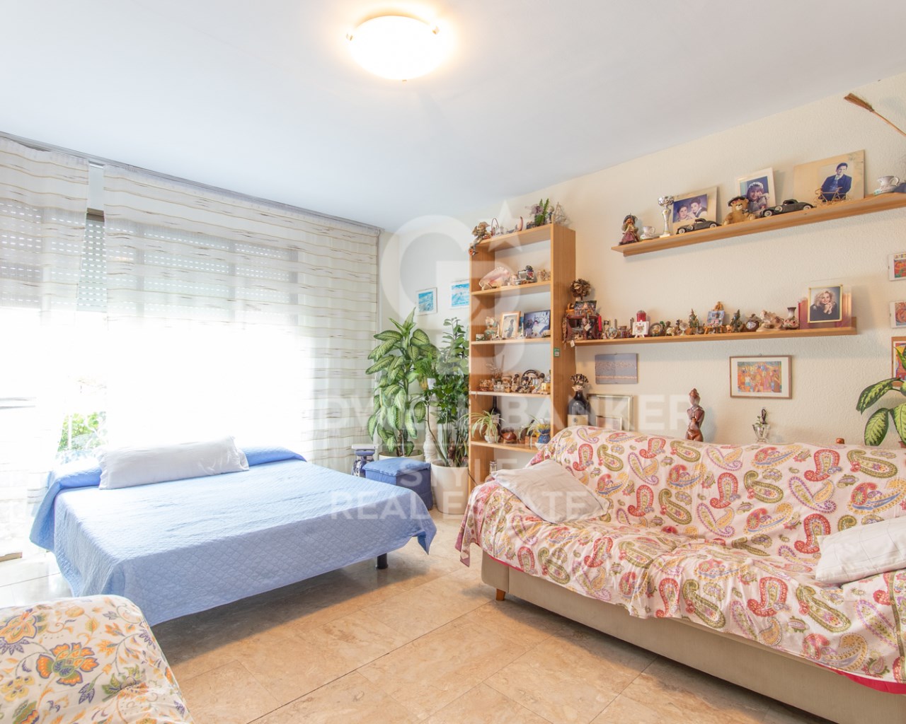 Terrassa, Catalonia, ES, 5 Bedrooms Bedrooms, ,3 BathroomsBathrooms,Residential,For Sale,1856765