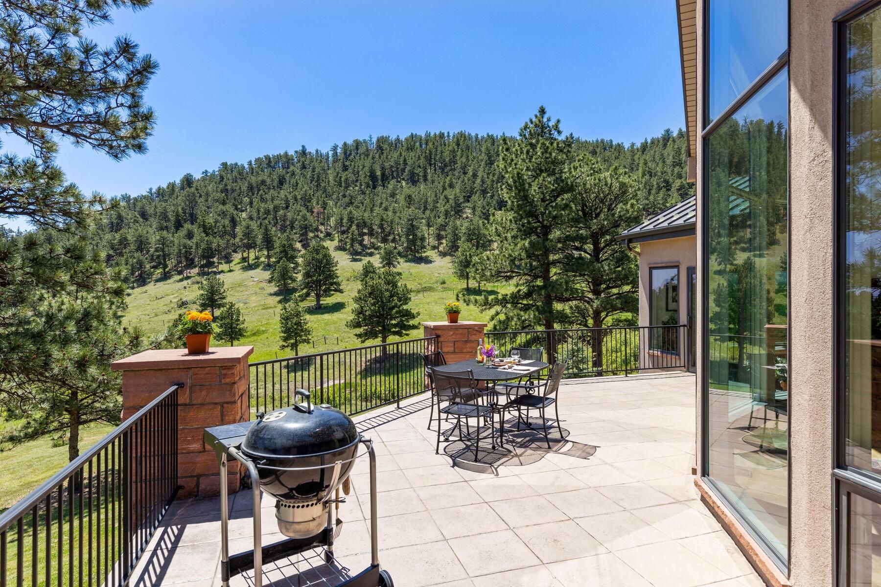  Welcome to Rowell Ranch - 物件實景