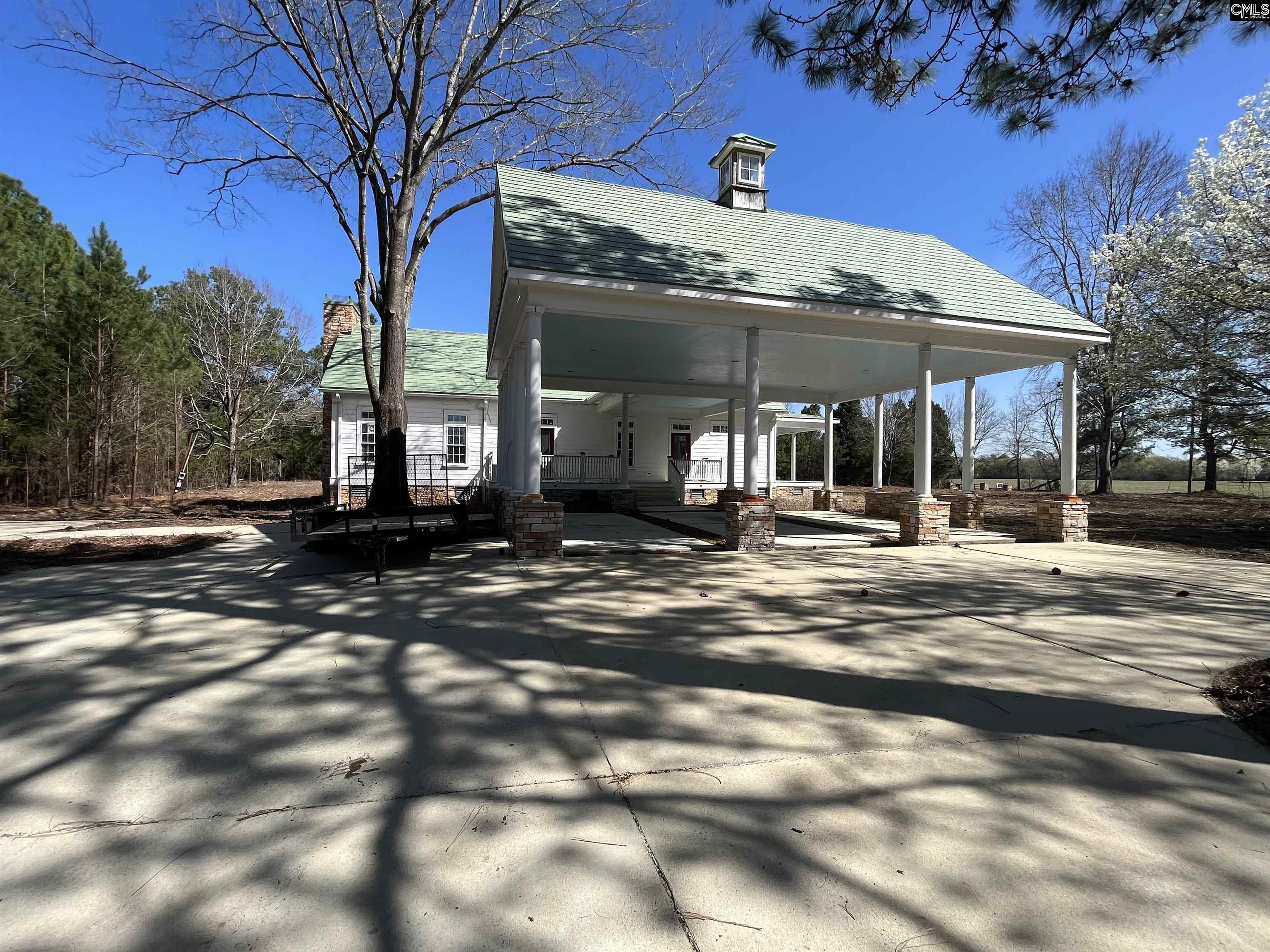 Camden, South Carolina, 29020, United States, 4 Bedrooms Bedrooms, ,6 BathroomsBathrooms,Residential,For Sale,1840238