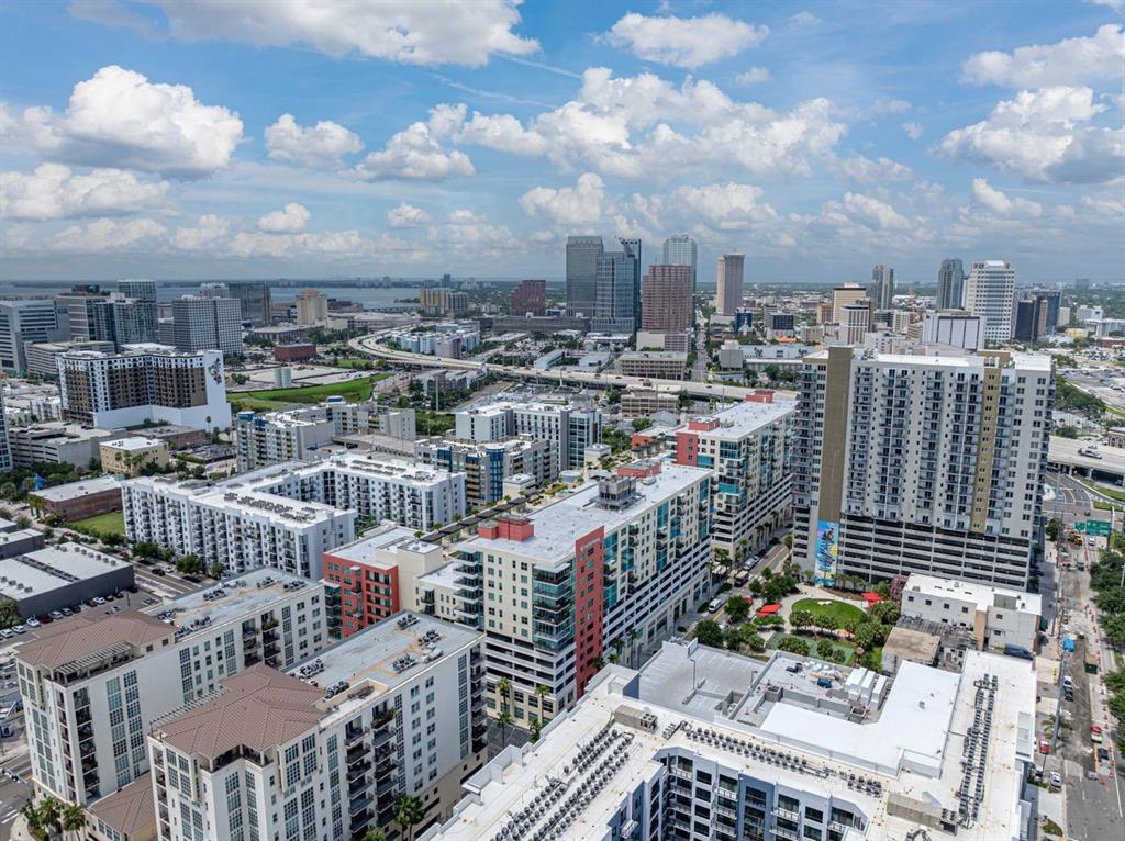 Tampa, Florida, 33602, United States, 1 Bedroom Bedrooms, ,2 BathroomsBathrooms,Residential,For Sale,1807675