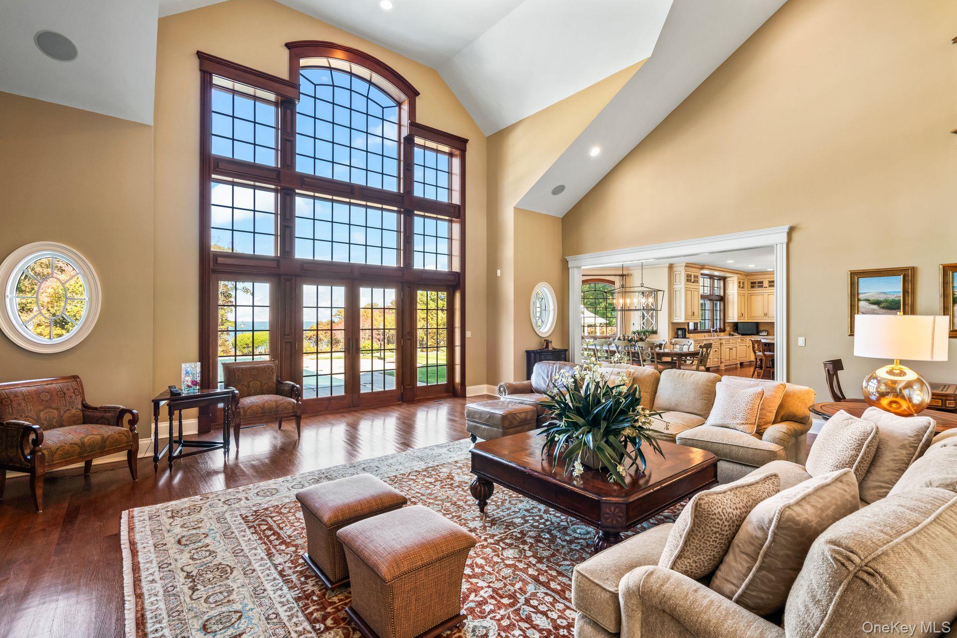  697 Short Beach Road, Nissequogue, NY, 11780 - 物件實景