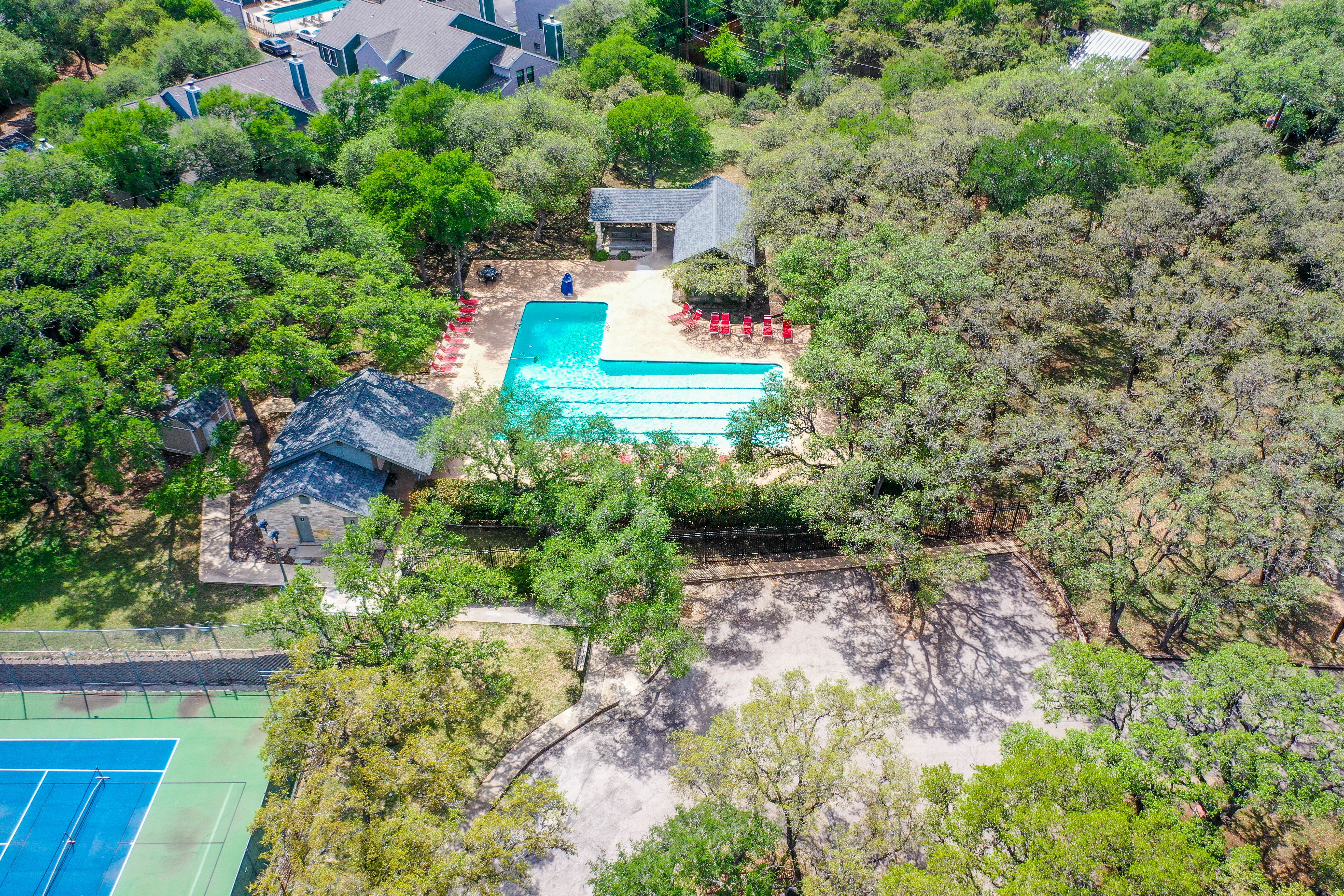  Luxury Living in Churchill Estates with Timeless Design - 物件實景