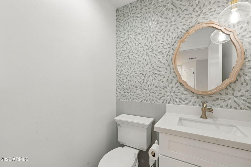 Phoenix, Arizona, 85008, United States, 4 Bedrooms Bedrooms, ,2 BathroomsBathrooms,Residential,For Sale,1974432