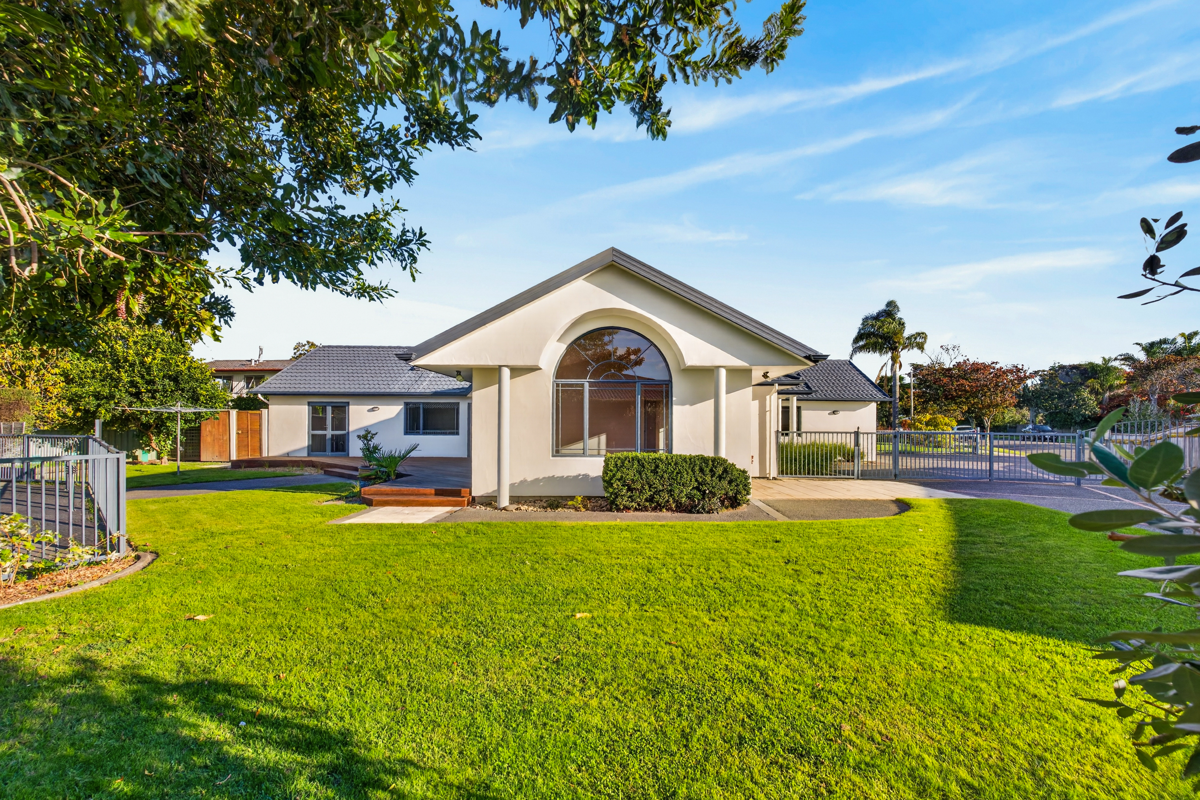  Expansive Family Home in Quiet Cul-de-sac - 物件實景