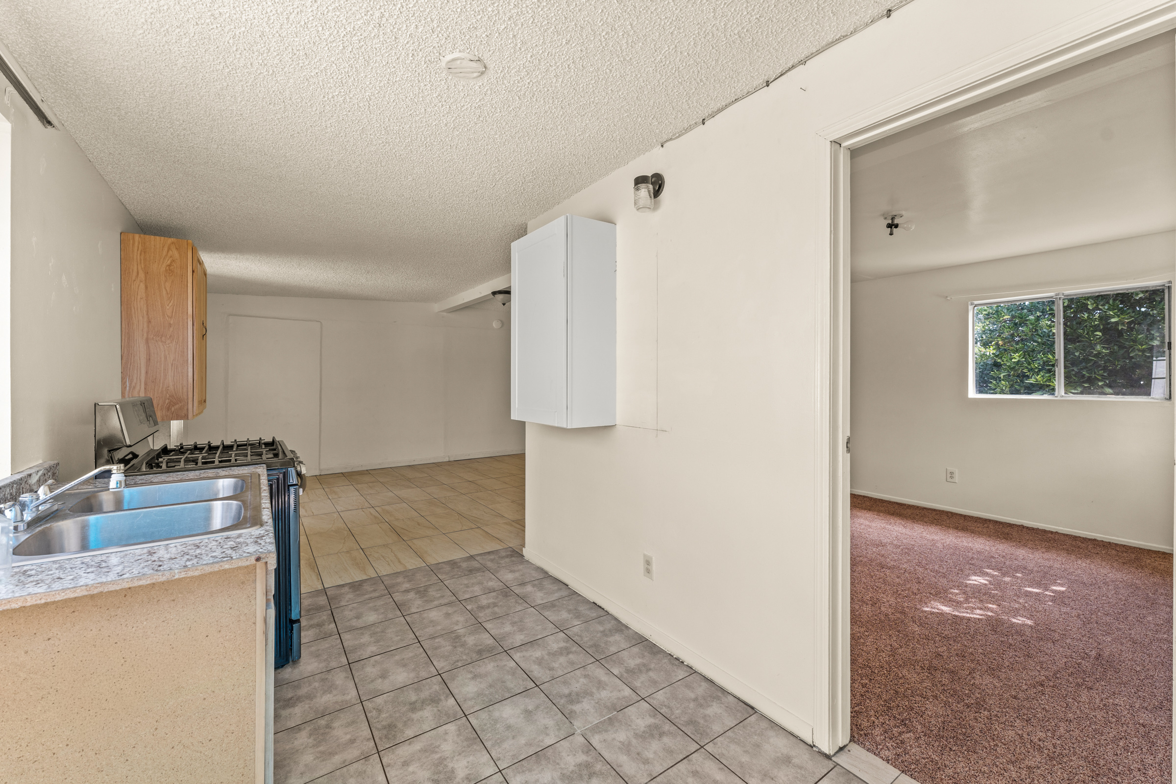 Rialto, California, 92376, United States, 4 Bedrooms Bedrooms, ,2 BathroomsBathrooms,Residential,For Sale,1973663