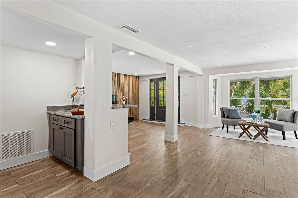 Tampa, Florida, 33635, United States, 3 Bedrooms Bedrooms, ,3 BathroomsBathrooms,Residential,For Sale,1949477