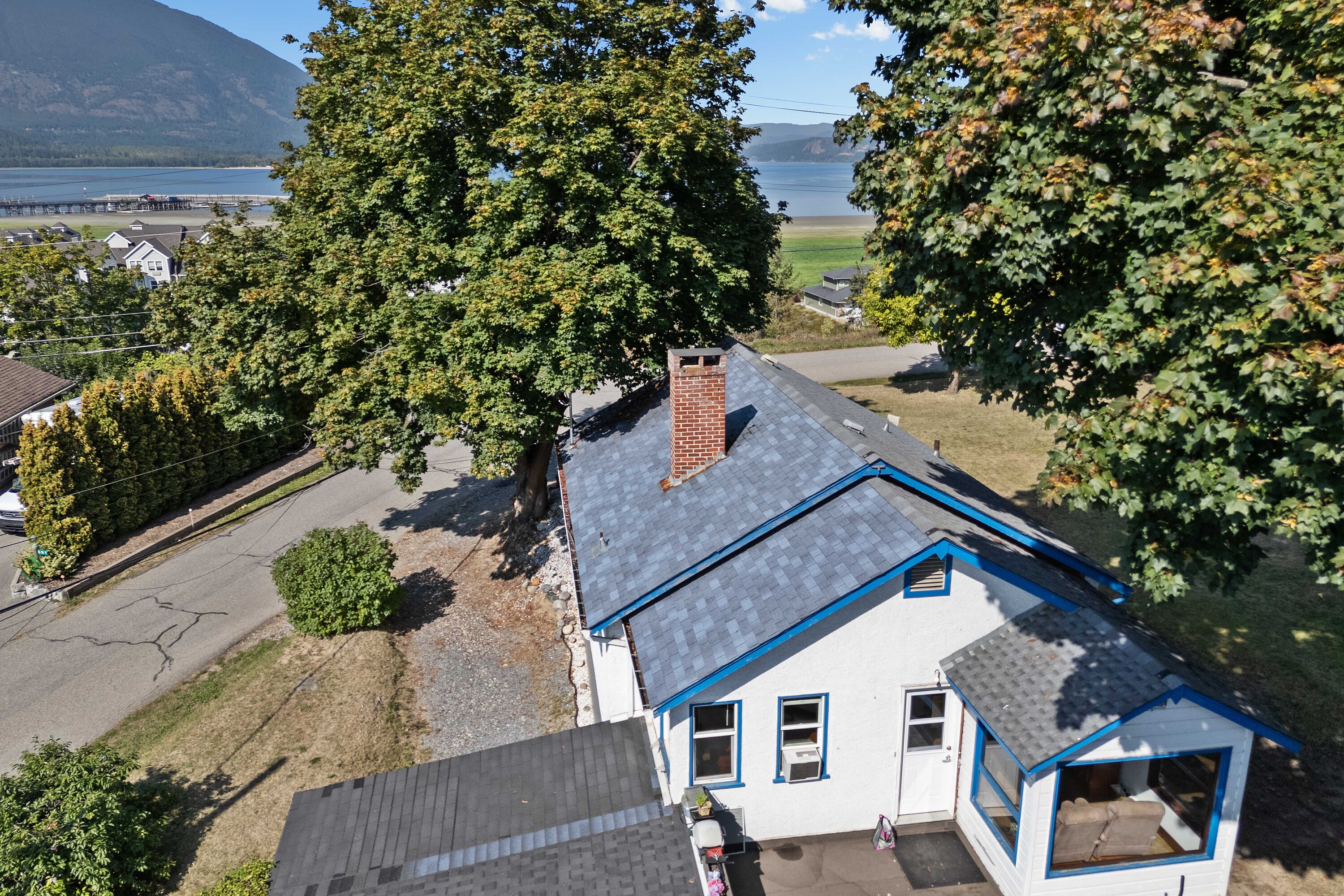 Salmon Arm, Thompson & Okanagan - 物件實景