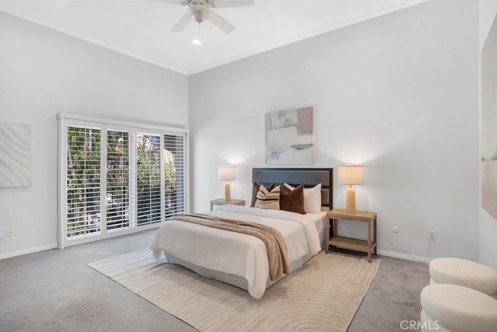 Woodland Hills, California, 91367, United States, 2 Bedrooms Bedrooms, ,3 BathroomsBathrooms,Residential,For Sale,1920124