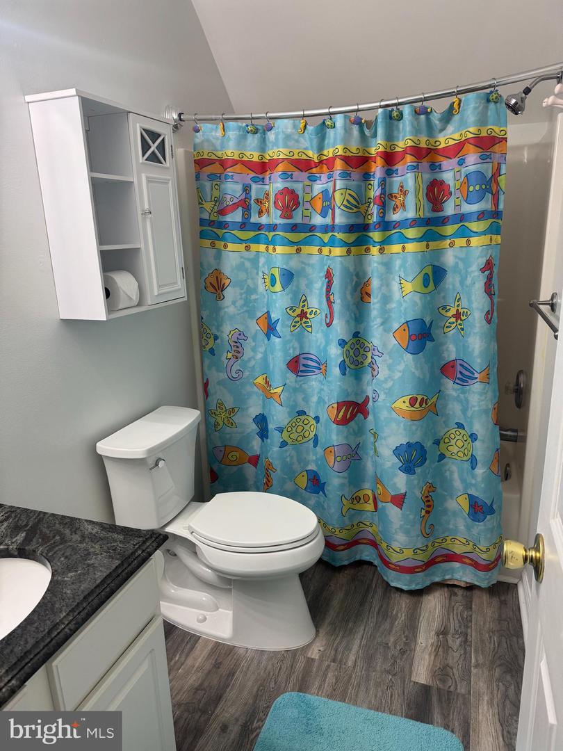 Ocean City, Maryland, 21842, United States, 4 Bedrooms Bedrooms, ,4 BathroomsBathrooms,Residential,For Sale,1992172