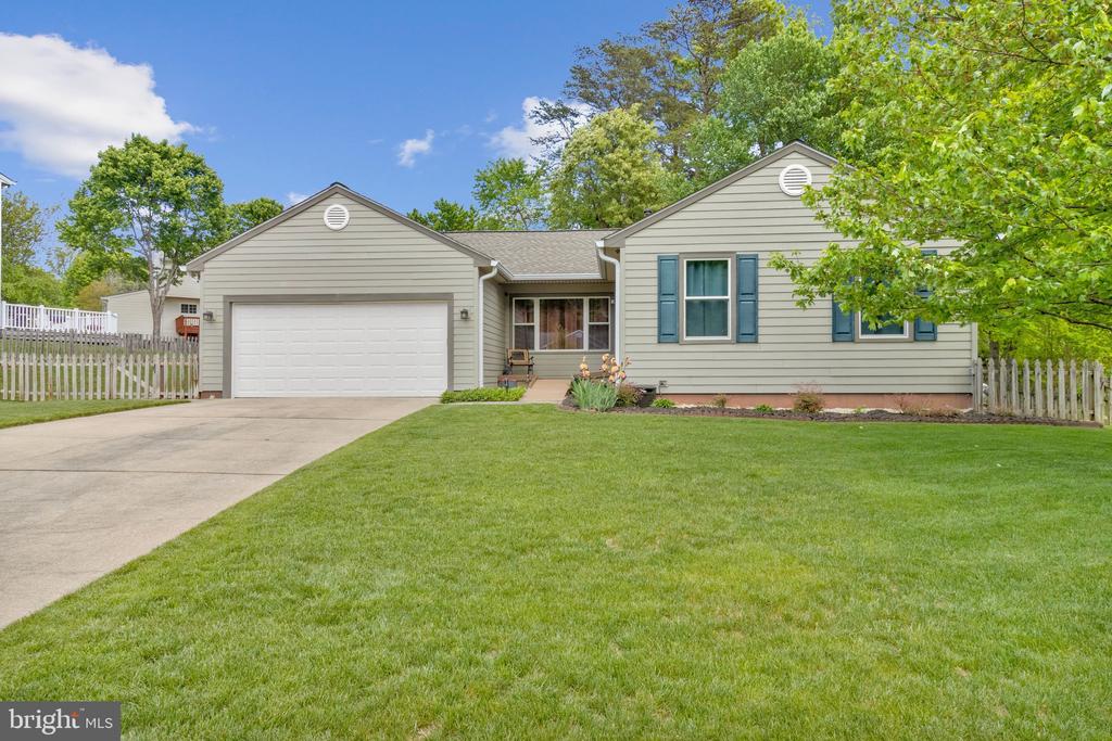 Burke, Virginia, 22015, United States, 3 Bedrooms Bedrooms, ,3 BathroomsBathrooms,Residential,For Sale,2049258