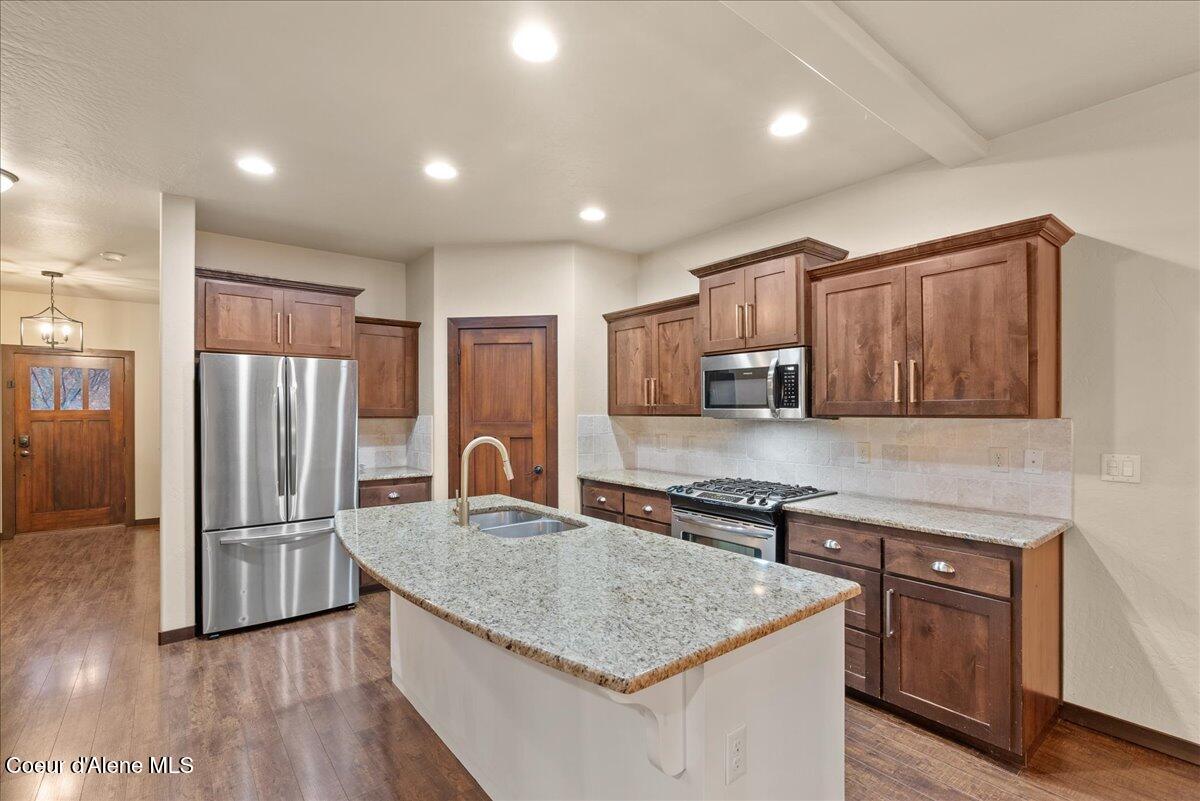 Coeur D'alene, Idaho, 83815, United States, 4 Bedrooms Bedrooms, ,2 BathroomsBathrooms,Residential,For Sale,1989025