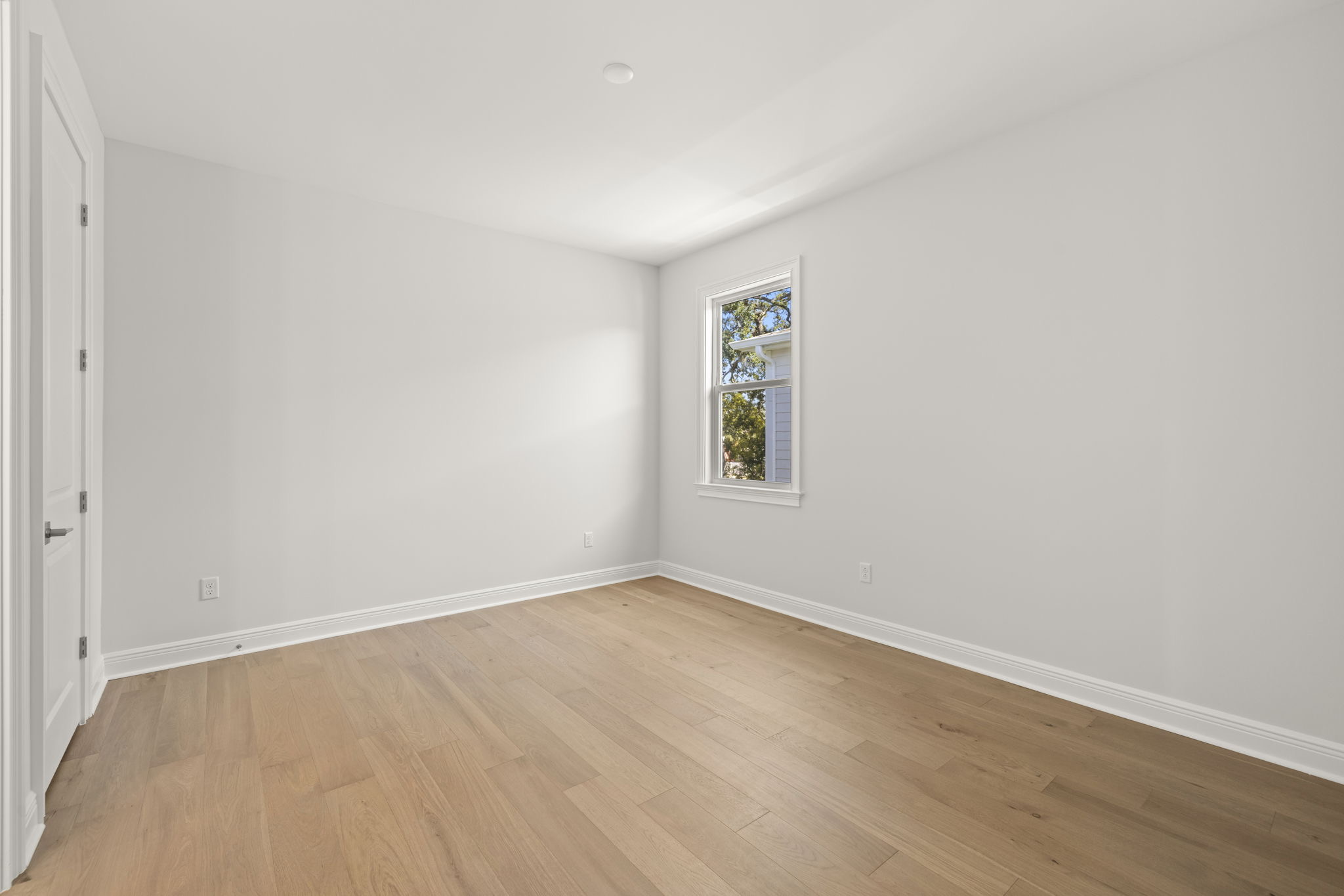 Tampa, Florida, 33629, United States, 4 Bedrooms Bedrooms, ,5 BathroomsBathrooms,Residential,For Sale,1986132