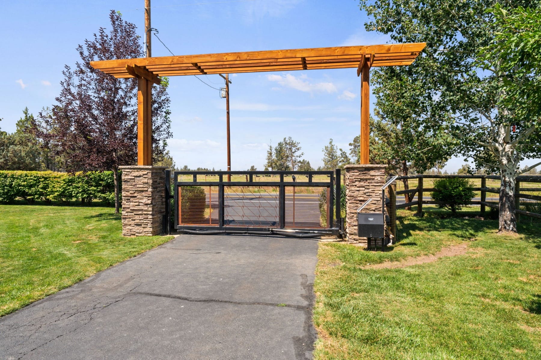 65880 93rd Street Bend, OR 97703 - 物件實景