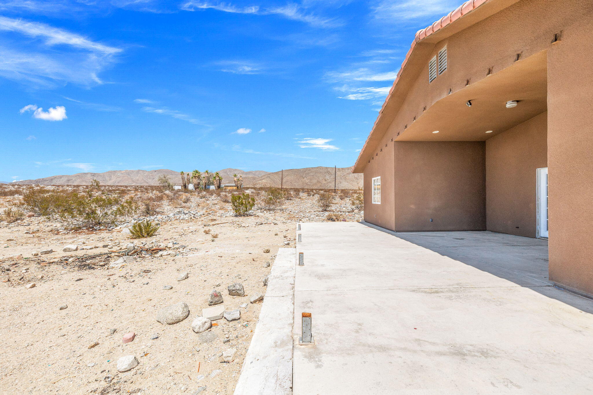 Sky Valley, California, 92241, United States, 4 Bedrooms Bedrooms, ,3 BathroomsBathrooms,Residential,For Sale,1941017