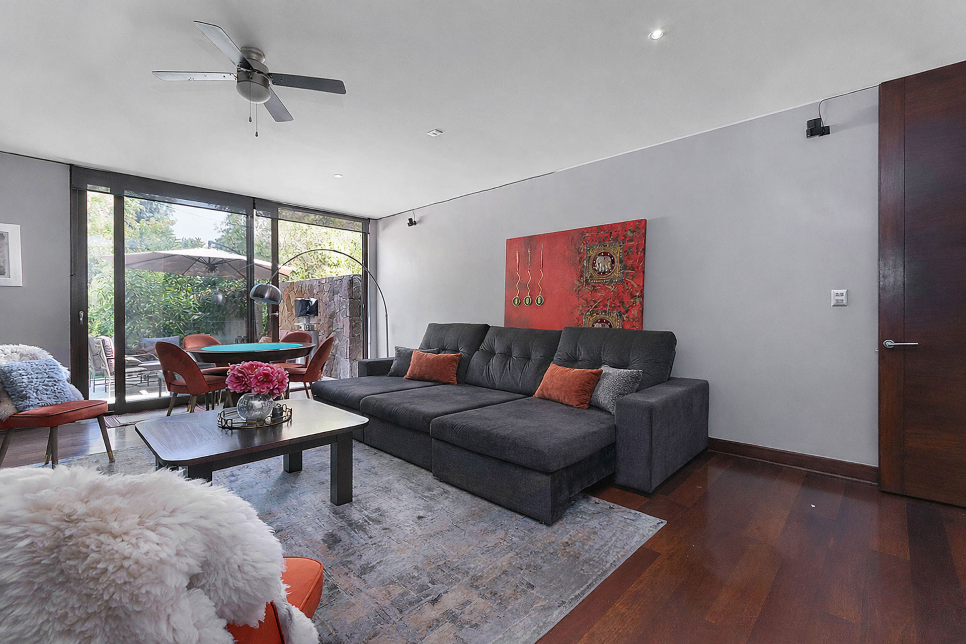  House for sale in the Los Nogales area with sustainable energy solutions - 物件實景