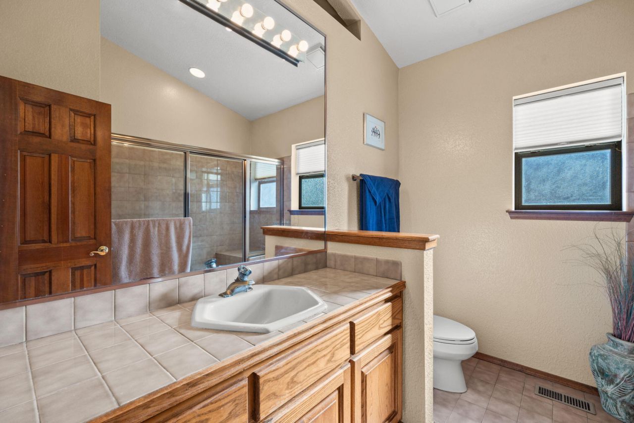 Albuquerque, New Mexico, 87112, United States, 4 Bedrooms Bedrooms, ,3 BathroomsBathrooms,Residential,For Sale,1985067