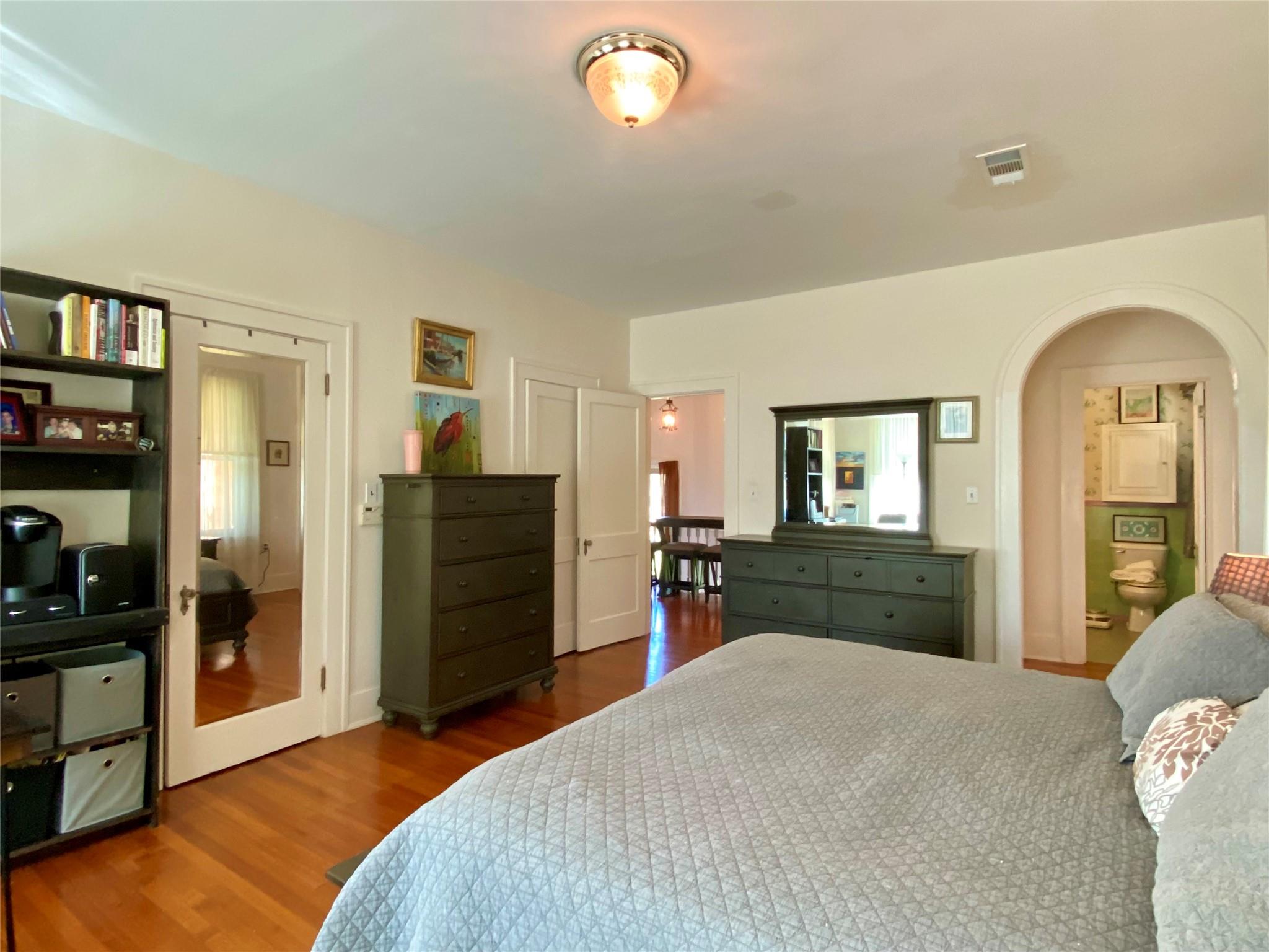 Galveston, Texas, 77551, United States, 3 Bedrooms Bedrooms, ,3 BathroomsBathrooms,Residential,For Sale,1805547