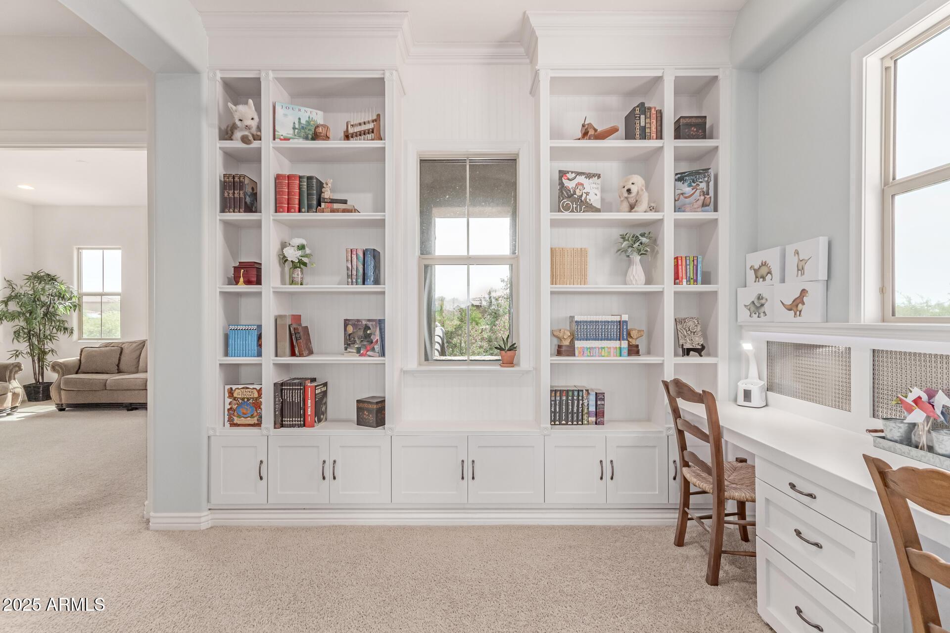 Phoenix, Arizona, 85050, United States, 5 Bedrooms Bedrooms, ,4 BathroomsBathrooms,Residential,For Sale,1980478