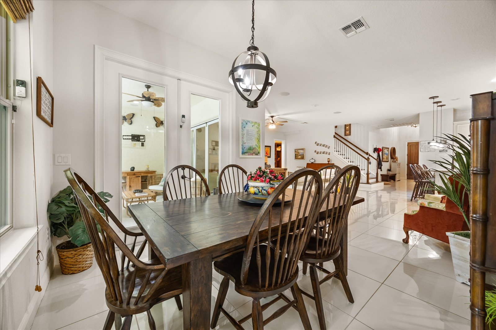 Orlando, Florida, 32836, United States, 6 Bedrooms Bedrooms, ,4 BathroomsBathrooms,Residential,For Sale,1943887