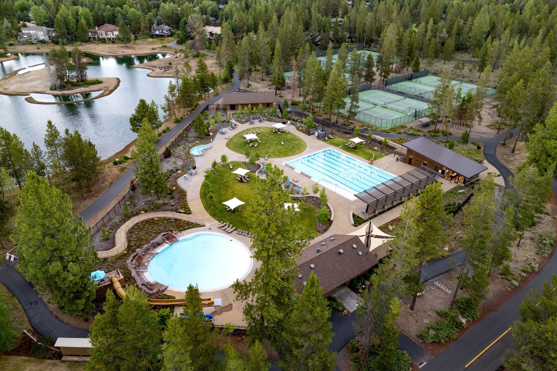  57925 Silver Fir Circle #10 Sunriver, OR 97707 - 物件實景