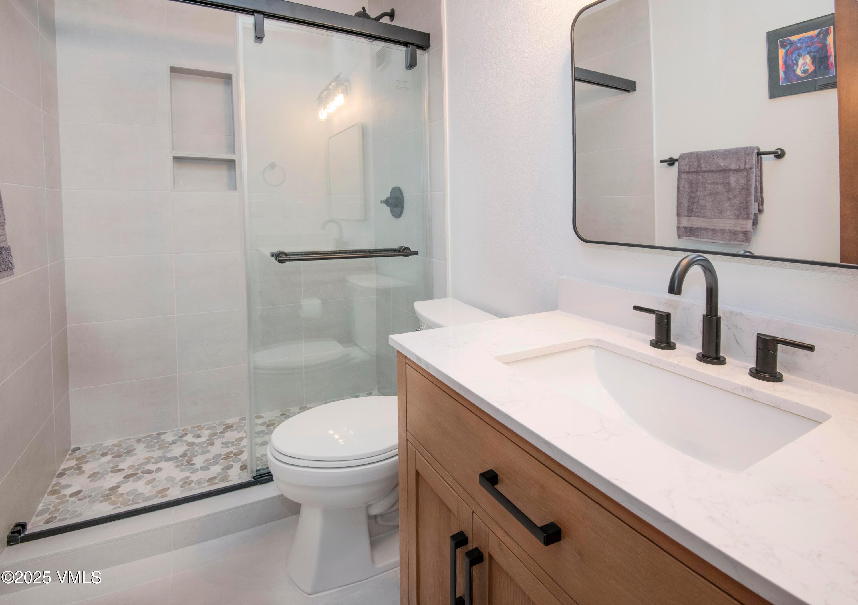 Eagle-Vail, Colorado, 81620, United States, 2 Bedrooms Bedrooms, ,2 BathroomsBathrooms,Residential,For Sale,1989630