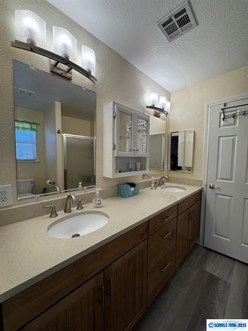 Silver City, New Mexico, 88061, United States, 5 Bedrooms Bedrooms, ,3 BathroomsBathrooms,Residential,For Sale,1927822