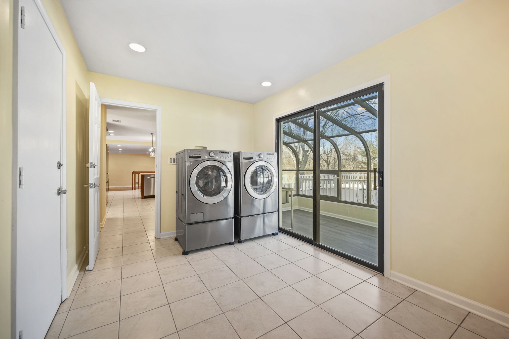  27 Meadow Lane - 物件實景