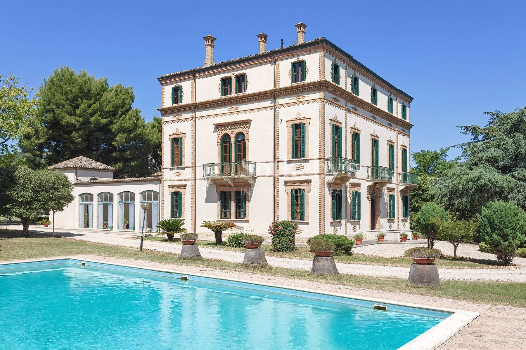  Grand Estate with Sea Views in Le Marche - 物件實景