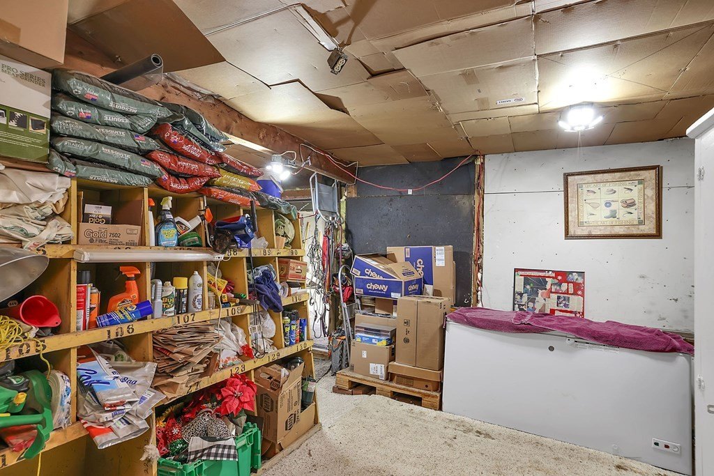 McCall, Idaho, 83638, United States, 5 Bedrooms Bedrooms, ,3 BathroomsBathrooms,Residential,For Sale,1881476