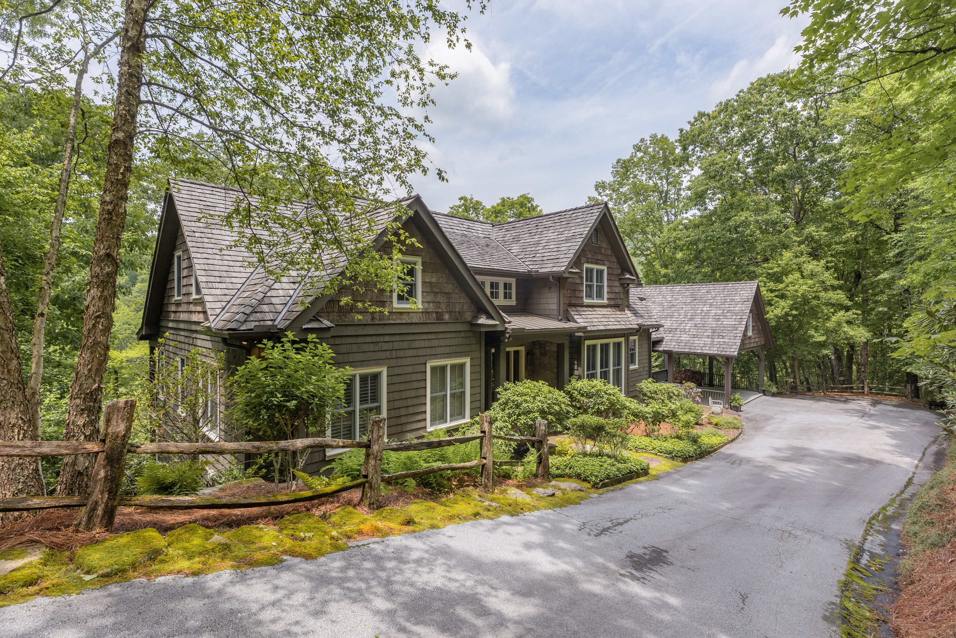  125 Wild Azalea Trail, Wade Hampton Golf Club - 物件實景