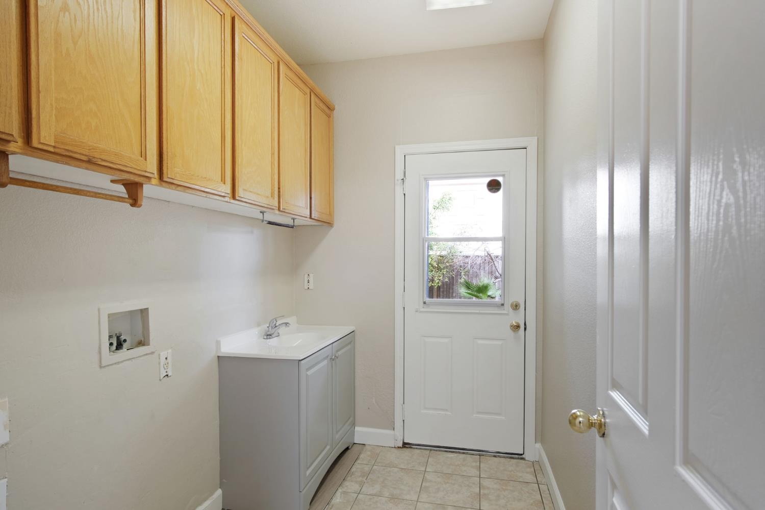 Tracy, California, 95377, United States, 4 Bedrooms Bedrooms, ,3 BathroomsBathrooms,Residential,For Sale,1996130