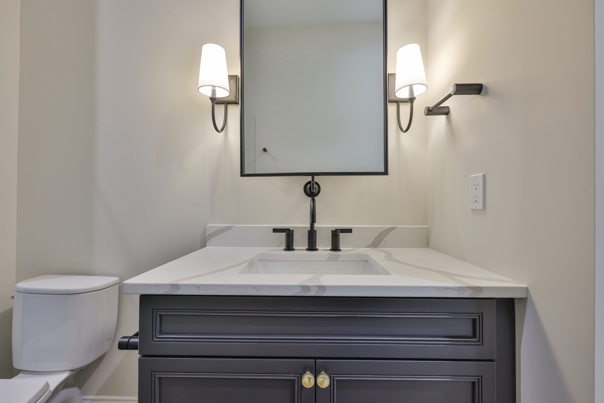 Tampa, Florida, 33629, United States, 5 Bedrooms Bedrooms, ,6 BathroomsBathrooms,Residential,For Sale,1974483