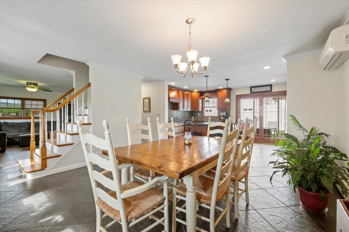 Bethpage, New York, 11714, United States, 3 Bedrooms Bedrooms, ,2 BathroomsBathrooms,Residential,For Sale,1916288
