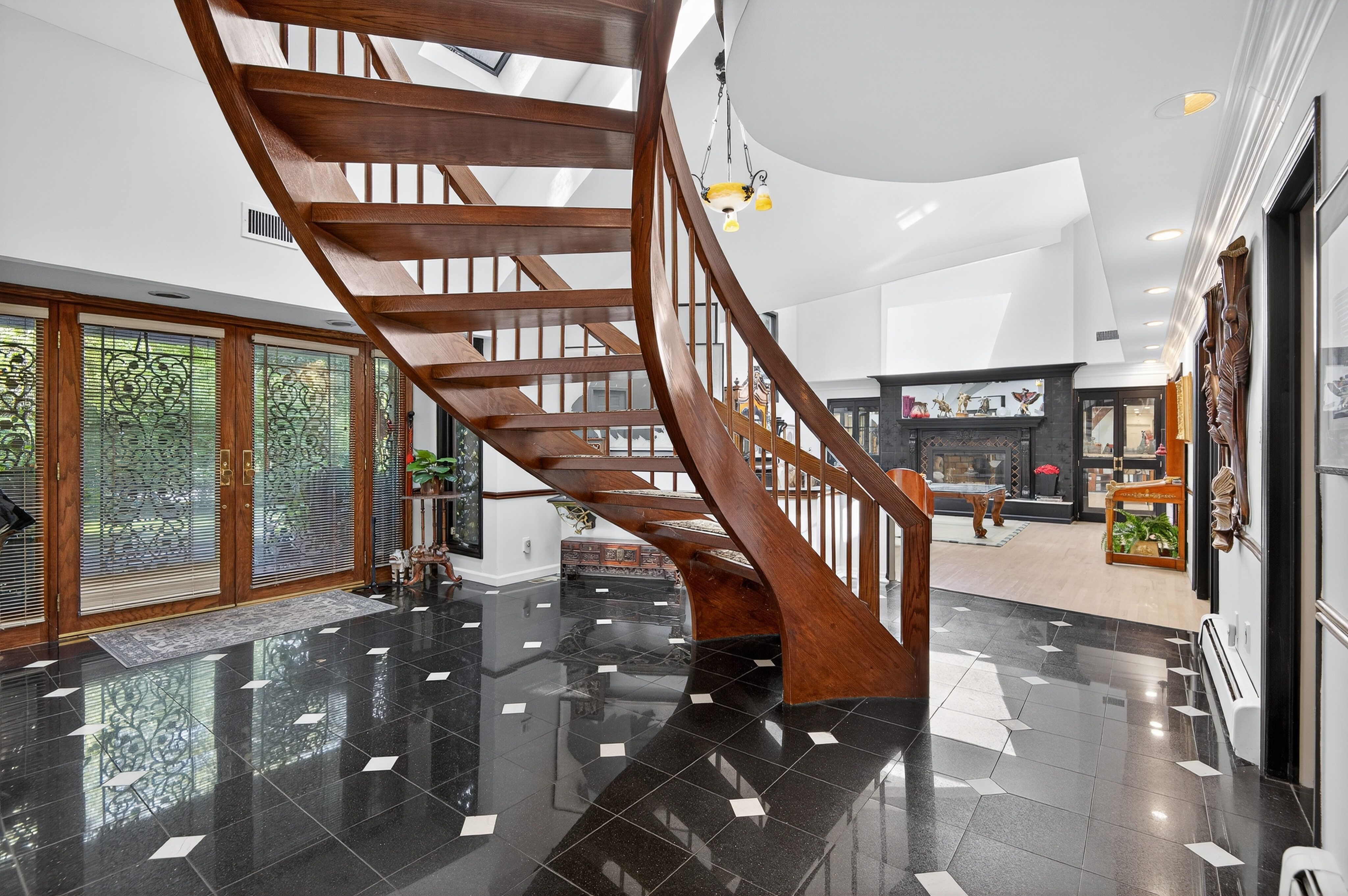  9 Applegreen Drive, Old Westbury, NY 11568 - 物件實景