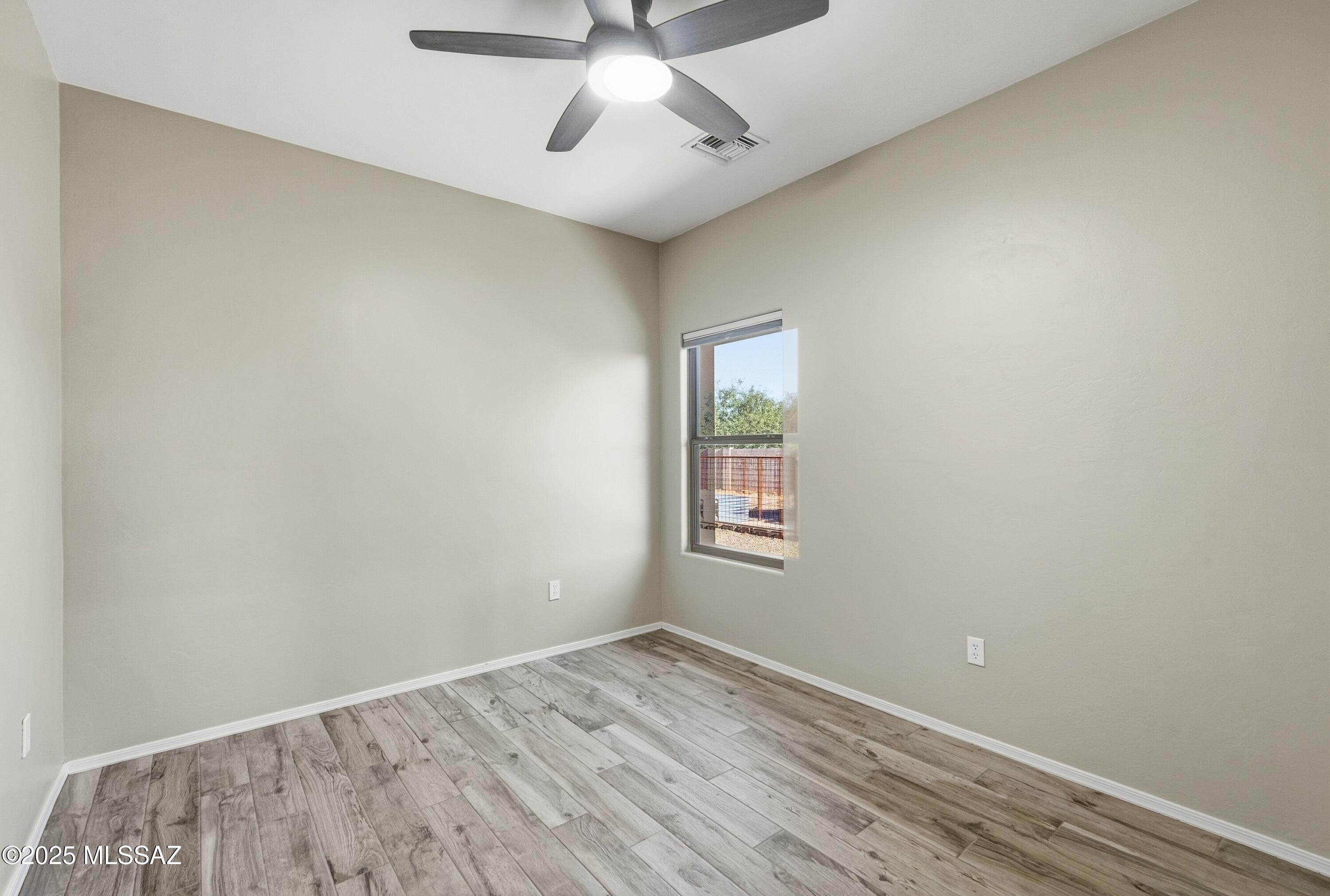 Sahuarita, Arizona, 85629, United States, 3 Bedrooms Bedrooms, ,2 BathroomsBathrooms,Residential,For Sale,1989505