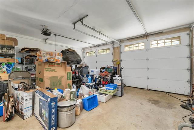 Deerfield, New Hampshire, 03037, United States, 4 Bedrooms Bedrooms, ,1 BathroomBathrooms,Residential,For Sale,1902997