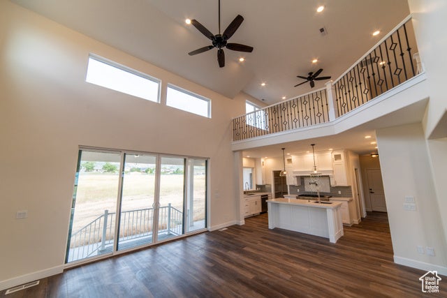 Pine Canyon, Utah, 84074, United States, 4 Bedrooms Bedrooms, ,3 BathroomsBathrooms,Residential,For Sale,1977418