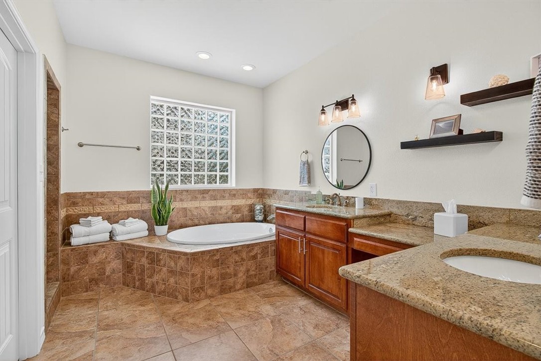Port Aransas, Texas, 78373, United States, 4 Bedrooms Bedrooms, ,5 BathroomsBathrooms,Residential,For Sale,1926125