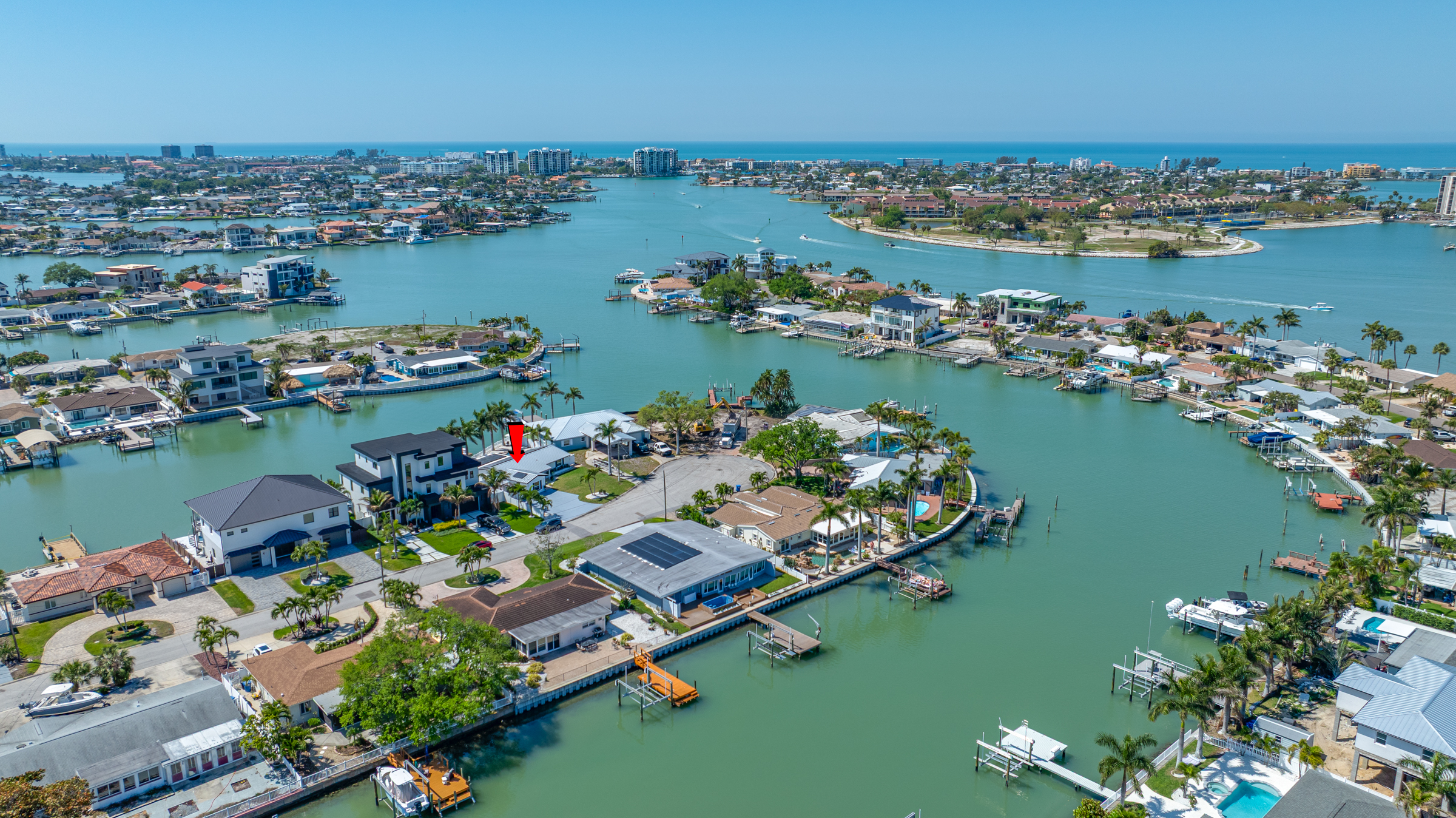 St Petersburg, Florida, 33707, United States, 3 Bedrooms Bedrooms, ,2 BathroomsBathrooms,Residential,For Sale,2034838